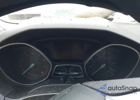 2014 Ford Focus Se z USA, uszkodzony, nr VIN 1FADP3F23EL445934